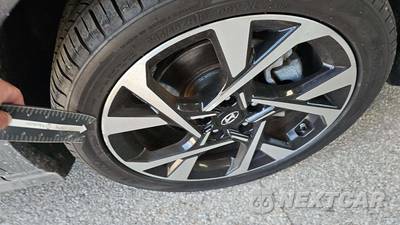 2022 Hyundai Kona Limited - zdjęcie 28 z 53 - miniatura