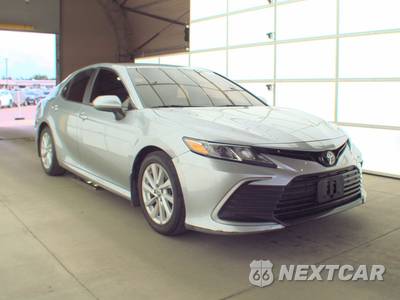 2023 Toyota Camry LE - zdjęcie 3 z 38 - miniatura