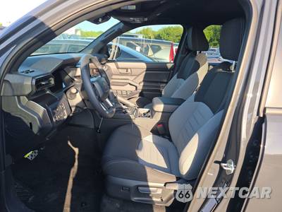 2026 Toyota 4Runner TRD Sport - zdjęcie 7 z 20 - miniatura