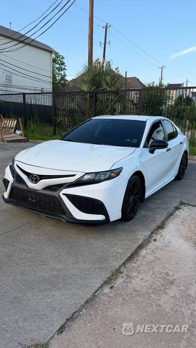 2021 Toyota Camry SE Nightshade - zdjęcie 3 z 10 - miniatura