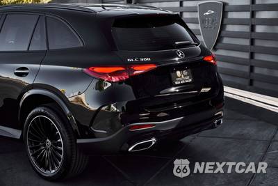2026 Mercedes-Benz GLC 300 - zdjęcie 9 z 50 - miniatura