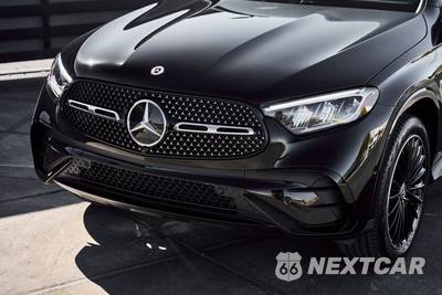2026 Mercedes-Benz GLC 300 - zdjęcie 6 z 50 - miniatura