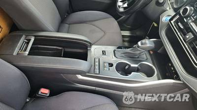 2021 Toyota Highlander Hybrid LE - zdjęcie 20 z 28 - miniatura