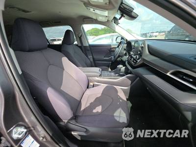 2021 Toyota Highlander Hybrid LE - zdjęcie 8 z 28 - miniatura
