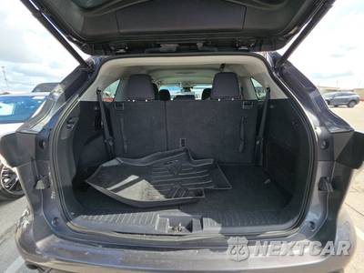 2021 Toyota Highlander Hybrid LE - zdjęcie 17 z 28 - miniatura