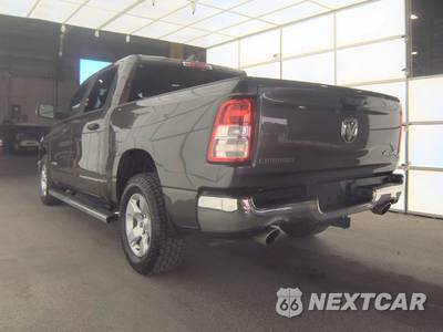 2023 Ram 1500 Big Horn Crew Cab Short Bed - zdjęcie 6 z 24 - miniatura