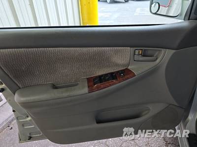 2006 Toyota Corolla S - zdjęcie 9 z 53 - miniatura