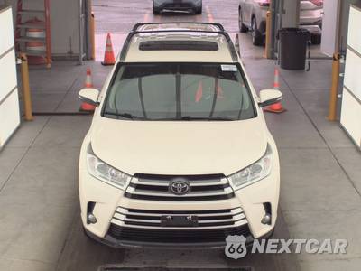 2019 Toyota Highlander XLE - zdjęcie 2 z 25 - miniatura
