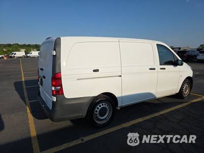 2020 Mercedes-Benz Metris Cargo Van 126.0" WB - zdjęcie 4 z 23 - miniatura