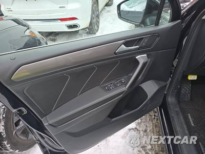 2022 Volkswagen Tiguan SE - zdjęcie 9 z 28 - miniatura
