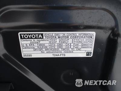 2025 Toyota 4Runner SR5 - zdjęcie 22 z 24 - miniatura