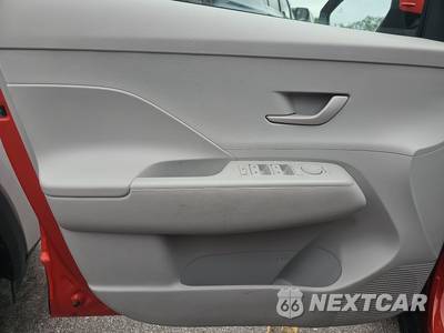2024 Hyundai Kona SEL - zdjęcie 23 z 31 - miniatura