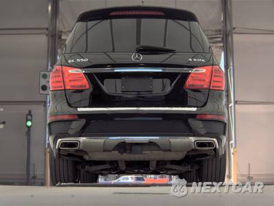 2016 Mercedes-Benz GL 550 4MATIC - zdjęcie 7 z 40 - miniatura
