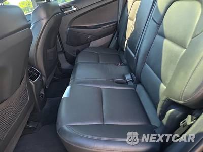 2021 Hyundai Tucson Ultimate - zdjęcie 16 z 23 - miniatura