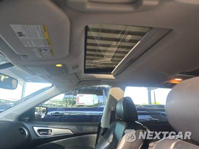 2019 Nissan Pathfinder SL - zdjęcie 17 z 27 - miniatura