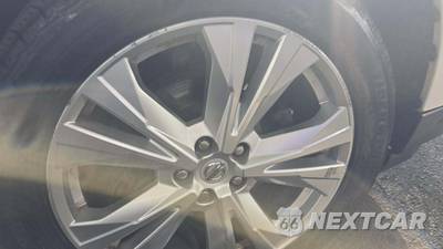2019 Nissan Pathfinder SL - zdjęcie 25 z 27 - miniatura