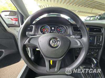 2016 Volkswagen e-Golf SE Hatchback - zdjęcie 10 z 24 - miniatura