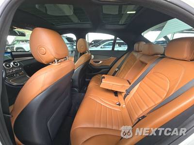 2019 Mercedes-Benz AMG C 43 4MATIC Sedan - zdjęcie 13 z 18 - miniatura