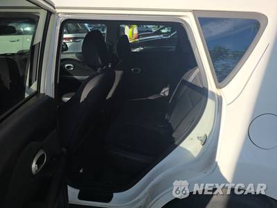 2014 Kia Soul - zdjęcie 13 z 51 - miniatura