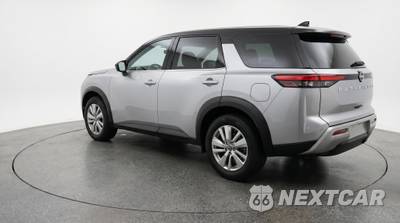 2025 Nissan Pathfinder SV - zdjęcie 5 z 12 - miniatura
