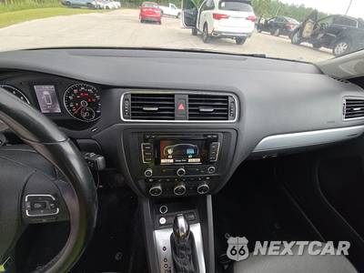 2013 Volkswagen Jetta Hybrid SEL Sedan - zdjęcie 11 z 18 - miniatura