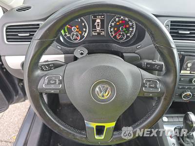 2013 Volkswagen Jetta Hybrid SEL Sedan - zdjęcie 10 z 18 - miniatura