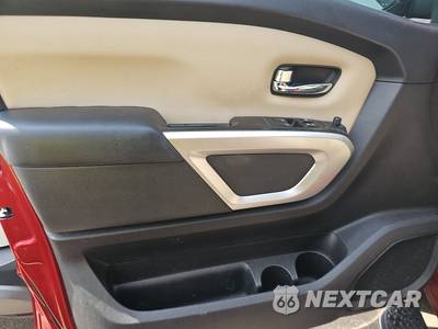 2017 Nissan TITAN SV Extended Cab Medium Bed - zdjęcie 9 z 30 - miniatura