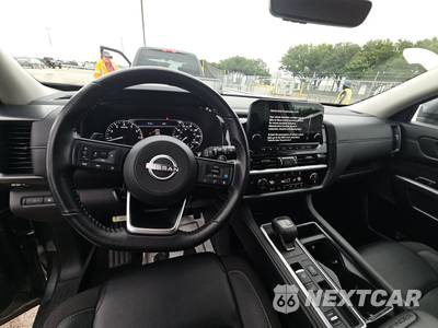 2025 Nissan Pathfinder SL - zdjęcie 11 z 28 - miniatura
