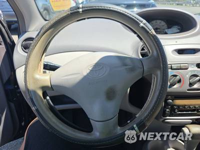 2001 Toyota Echo Sedan - zdjęcie 10 z 35 - miniatura