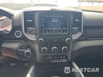 2021 Ram 1500 Lone Star Extended Cab Medium Bed - zdjęcie 11 z 37 - miniatura