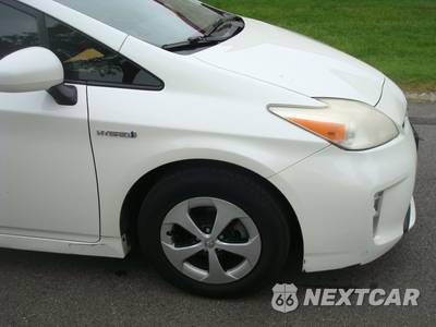 2013 Toyota Prius Four - zdjęcie 23 z 65 - miniatura