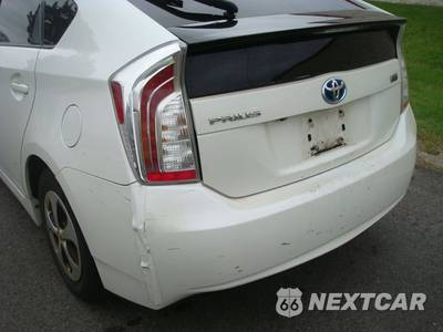 2013 Toyota Prius Four - zdjęcie 60 z 65 - miniatura