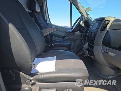2017 Mercedes-Benz Sprinter 2500 Cargo Van Standard Roof 144.3" WB - zdjęcie 8 z 25 - miniatura