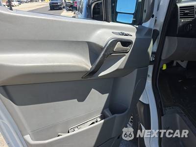 2017 Mercedes-Benz Sprinter 2500 Cargo Van Standard Roof 144.3" WB - zdjęcie 9 z 25 - miniatura