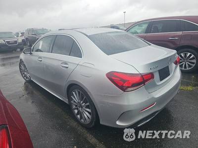 2019 Mercedes-Benz A 220 4MATIC - zdjęcie 6 z 26 - miniatura
