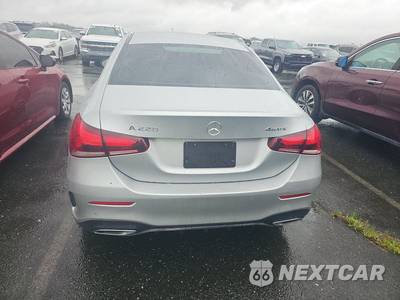 2019 Mercedes-Benz A 220 4MATIC - zdjęcie 5 z 26 - miniatura