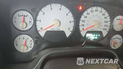 2006 Dodge Ram 1500 SLT Crew Cab Medium Bed - zdjęcie 19 z 49 - miniatura