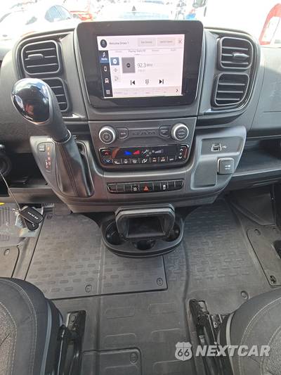 2025 Ram ProMaster 2500 Cargo Van Tradesman w/Passenger Seat Low Roof 136.0" WB - zdjęcie 11 z 26 - miniatura