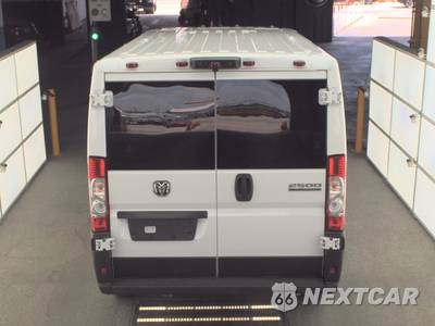 2025 Ram ProMaster 2500 Cargo Van Tradesman w/Passenger Seat Low Roof 136.0" WB - zdjęcie 5 z 30 - miniatura