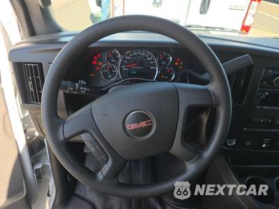 2025 GMC Savana 2500 Cargo Van 1WT 135.0" WB - zdjęcie 10 z 26 - miniatura