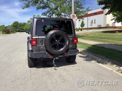 2020 Jeep Wrangler Unlimited Sahara Altitude Edition - zdjęcie 6 z 20 - miniatura