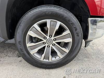 2019 Nissan TITAN SL Crew Cab Short Bed - zdjęcie 43 z 49 - miniatura