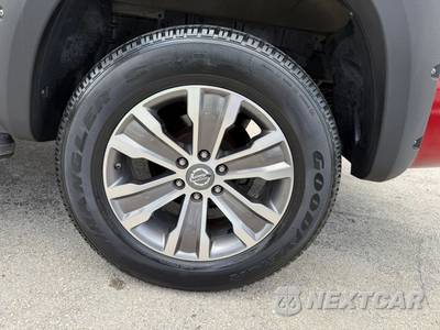 2019 Nissan TITAN SL Crew Cab Short Bed - zdjęcie 45 z 49 - miniatura
