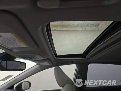 2024 Toyota Camry Hybrid XSE - zdjęcie 15 z 15 - miniatura