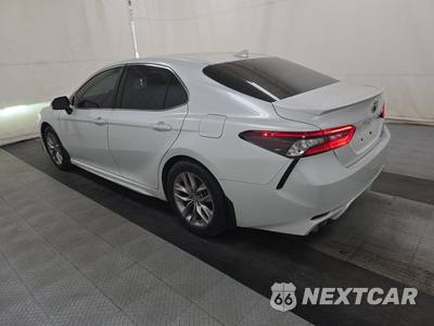 2024 Toyota Camry Hybrid XSE - zdjęcie 6 z 15 - miniatura