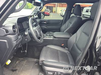 2025 Toyota Land Cruiser - zdjęcie 7 z 27 - miniatura