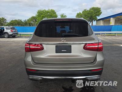 2019 Mercedes-Benz GLC 300 4MATIC - zdjęcie 5 z 27 - miniatura