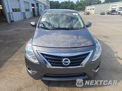 2019 Nissan Versa Sedan SV - zdjęcie 2 z 31 - miniatura
