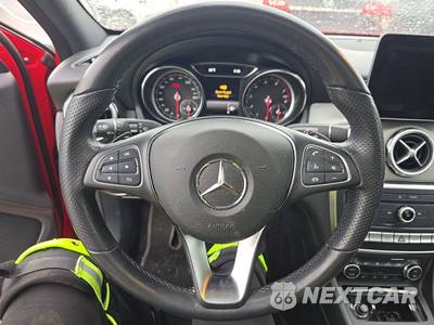 2019 Mercedes-Benz GLA 250 4MATIC - zdjęcie 10 z 17 - miniatura