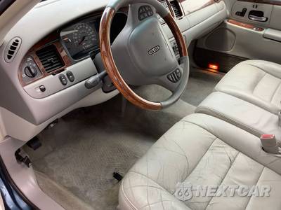 2002 Lincoln Town Car Signature - zdjęcie 15 z 47 - miniatura